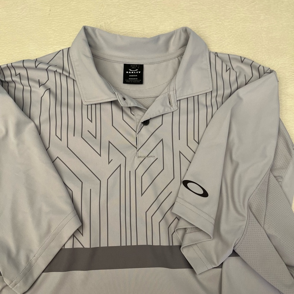 Oakley Light Gray Polo Golf Shirt